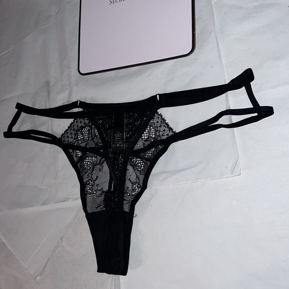Victoria's Secret Strappy THONG Panty XL - Picture 8 of 12